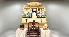 生花白木祭壇